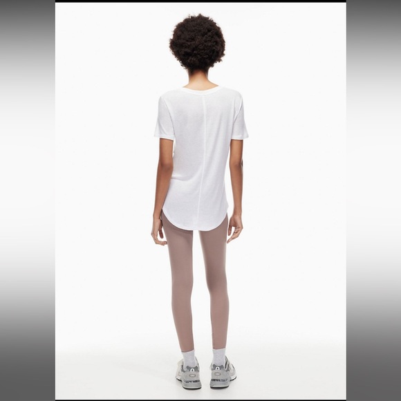 ARITZIA LEGGINGS - Picture 2 of 5